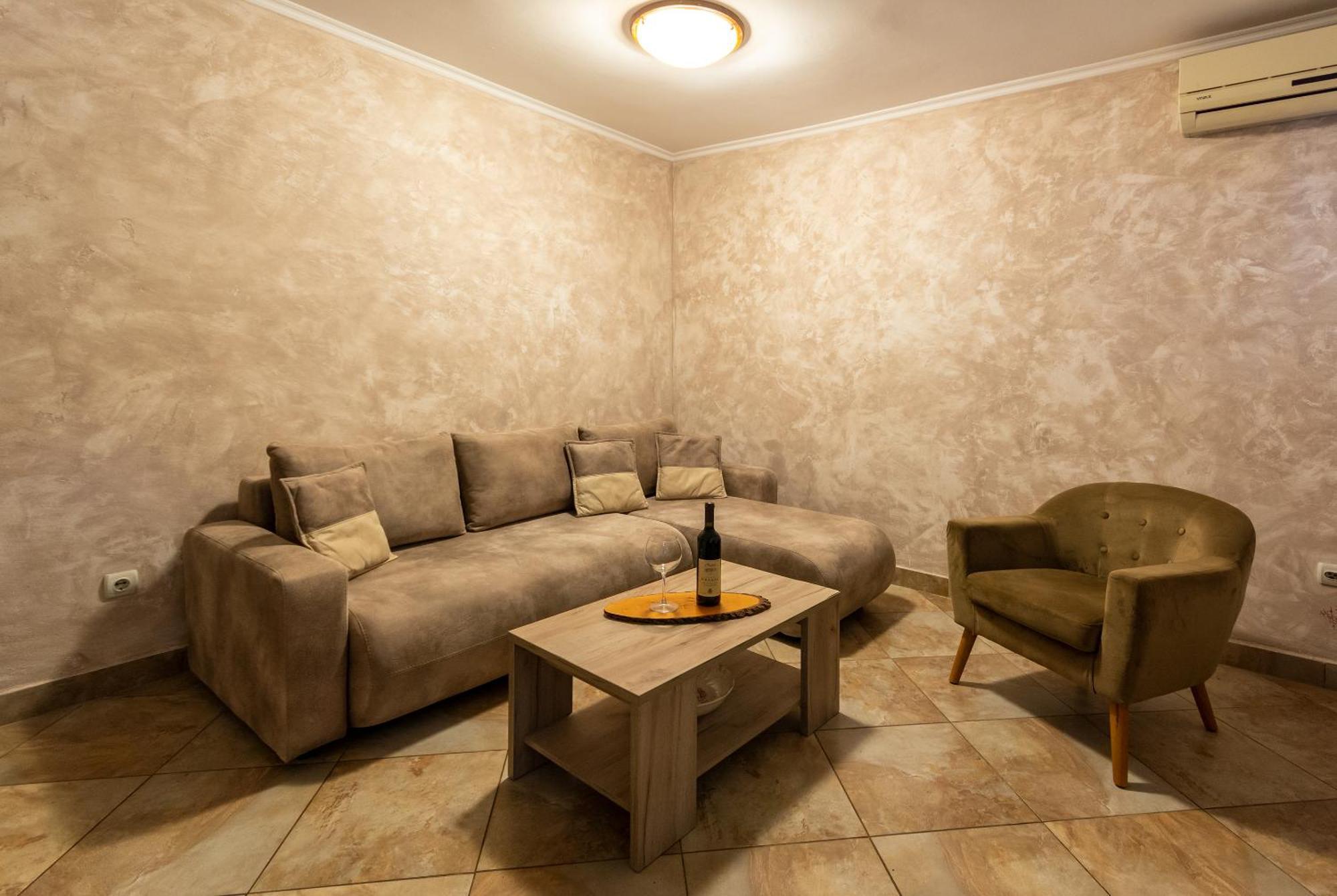 Sea Pearl Apartments Rafailovici Exterior foto