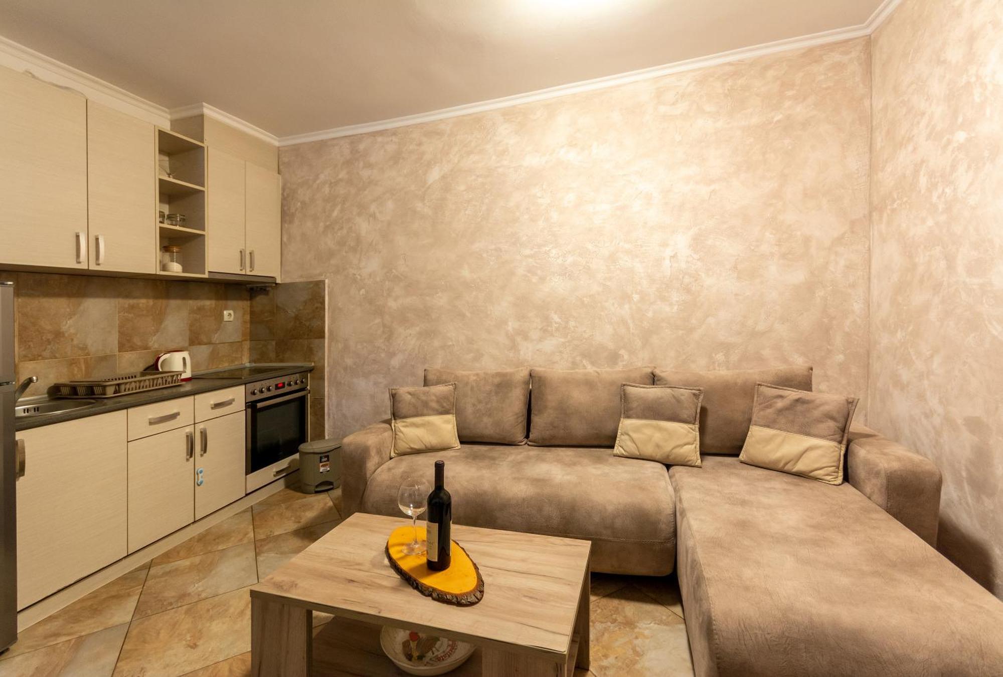 Sea Pearl Apartments Rafailovici Exterior foto